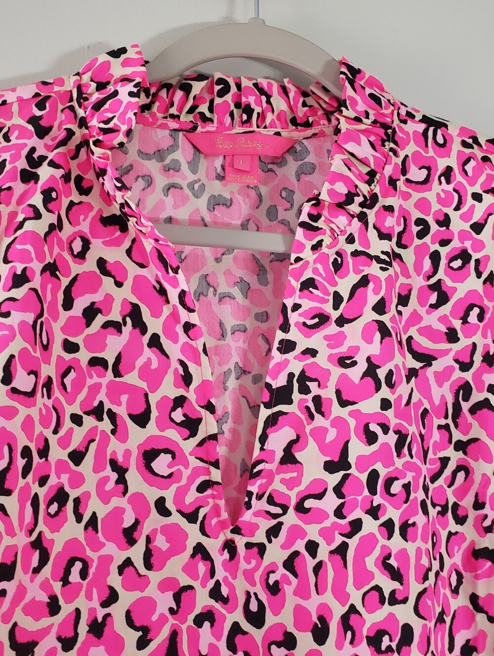 Lily Pulitzer Sherida Pink Leopard Print Blouse Top Women Large Cotton Coastal - Picture 2 of 11